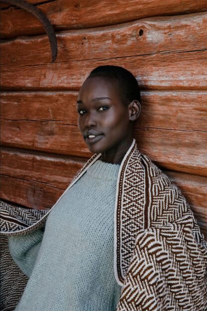 52 Weeks of Shawl par Laine Magazine - Livre tricot anglais