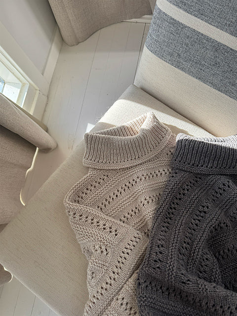 Kit de tricot - Lacey Loop Rollneck par Other Loops_