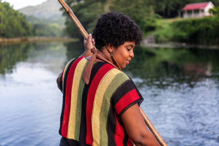 Island Vibes par Sasha Hyre - Livre Tricot