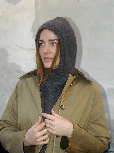 Kit de tricot - Winter Hood par Knitting For Olive
