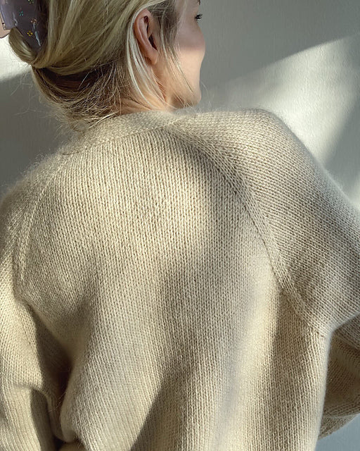 Kit de tricot - Champagne Cardigan par PetiteKnit