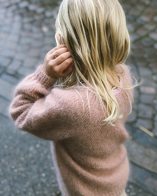 Kit de tricot - Novice Sweater Junior / Mohair Edition par PetiteKnit