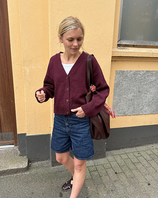 Kit de tricot - Scarlet Cardigan par PetiteKnit