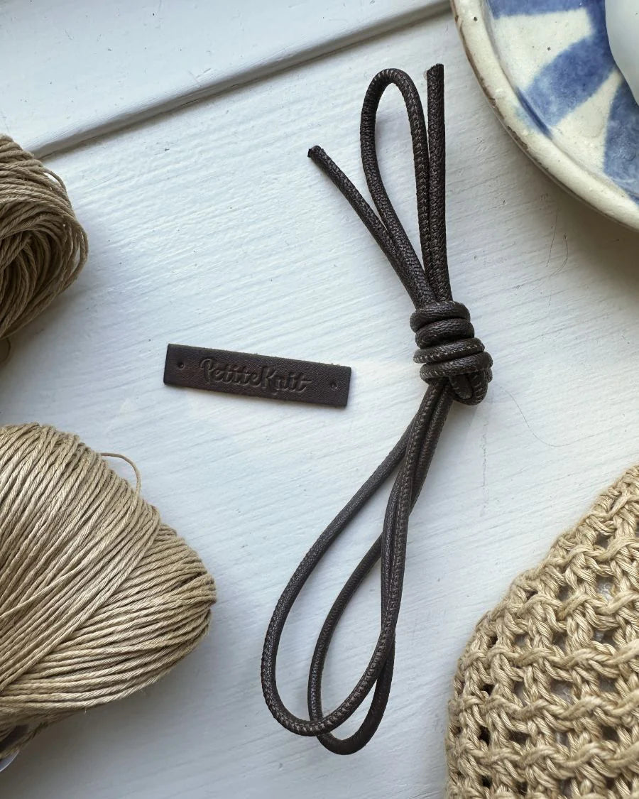 Bag charm - Dark Brown - Porte-clé de sac Petiteknit