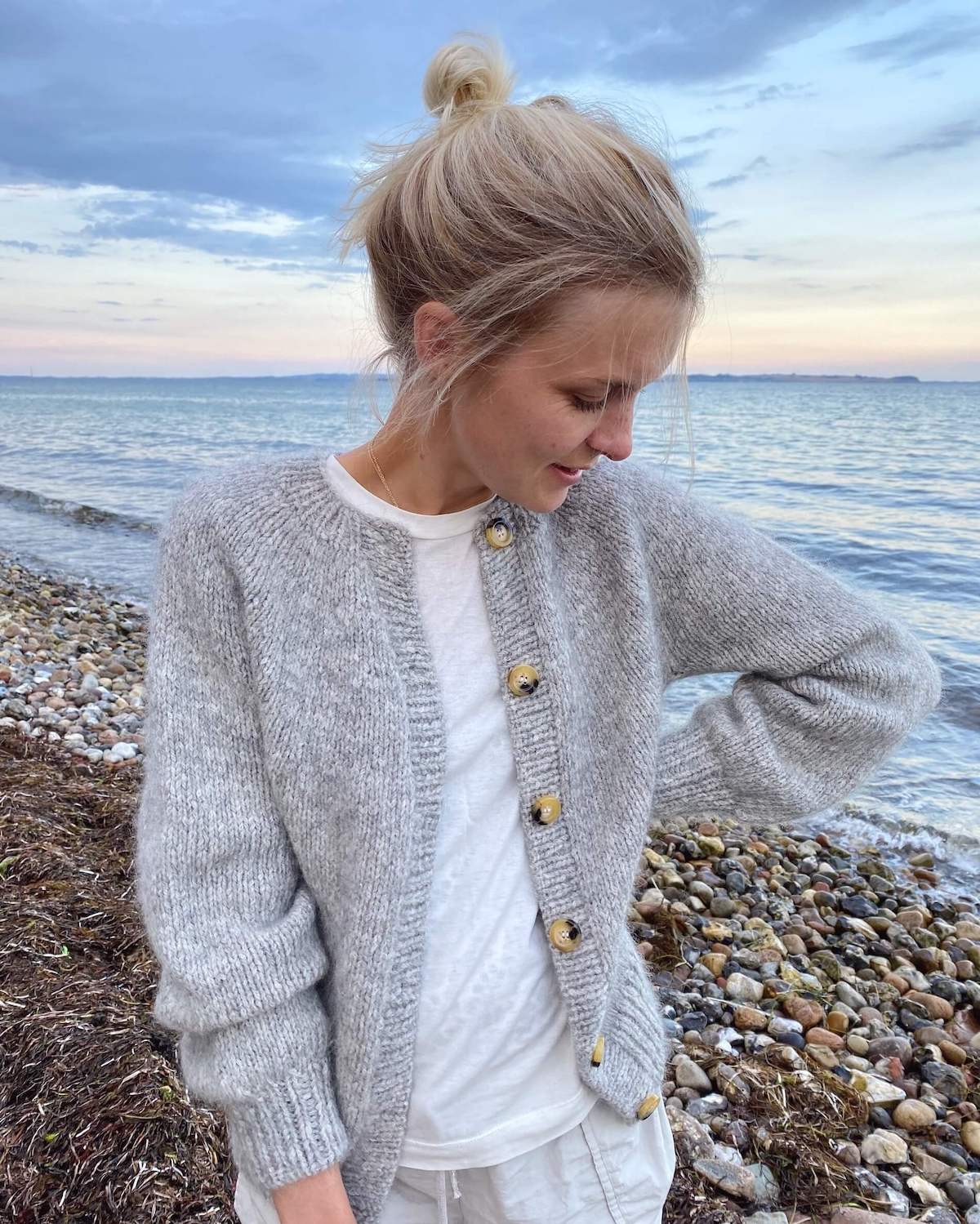 Patron "Novice Cardigan - Chunky Edition" - PetiteKnit