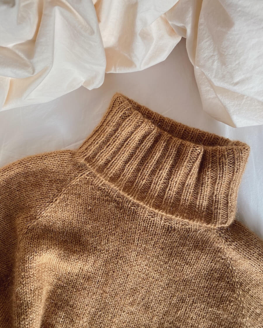 Patron "Caramel Sweater" - PetiteKnit
