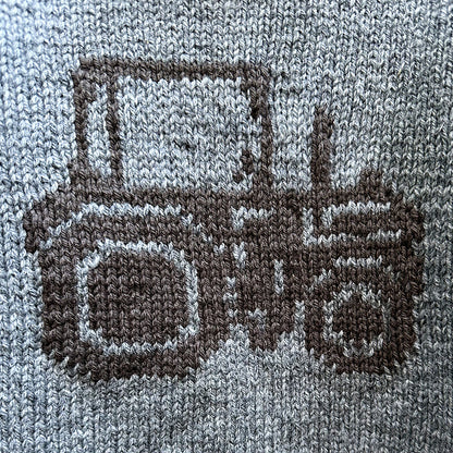 Kit de tricot - Tractor Sweater par Knitting For Olive