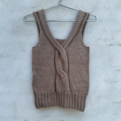 Kit de tricot - Twisted V-top par Knitting For Olive
