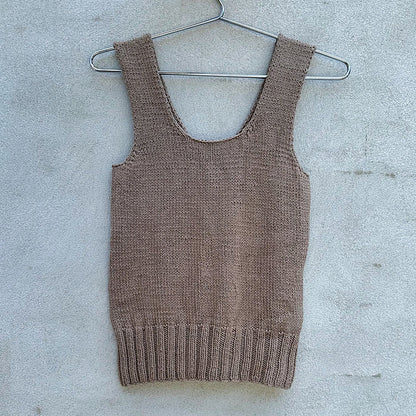 Kit de tricot - Twisted V-top par Knitting For Olive
