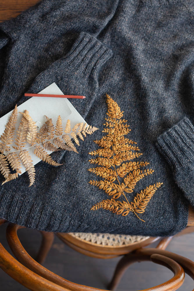 Embroidery on Knits - Livre tricot anglais
