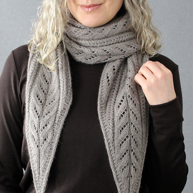 Kit de tricot - Fern Field Wrap par Lisa Hannes