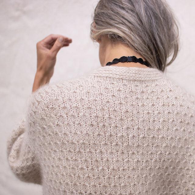 Kit de tricot KAL automne 2025 - Cardi V-Neck de Anne Ventzel