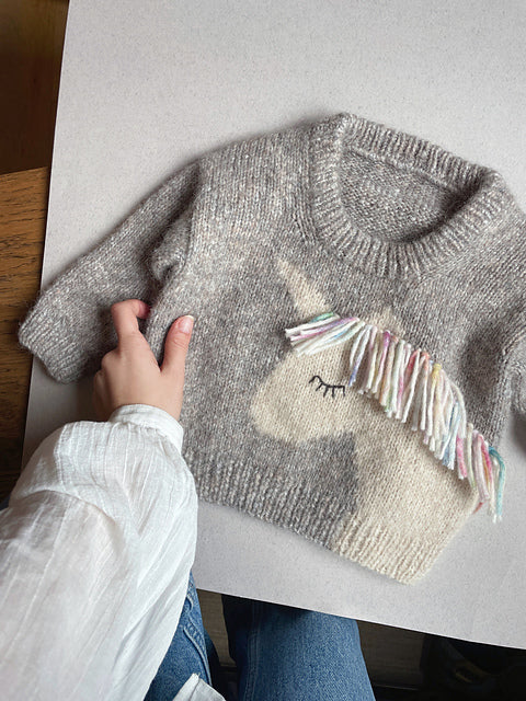 Kit de tricot - Always 4-ever Unicorn Sweater par Wool &amp; Beyond