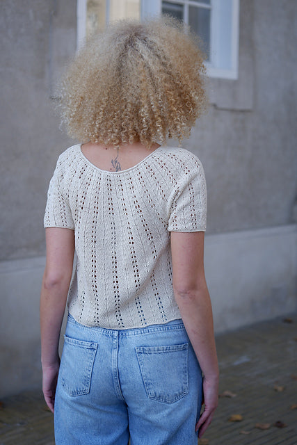 Kit de tricot - Fern Tee par Knitting For Olive