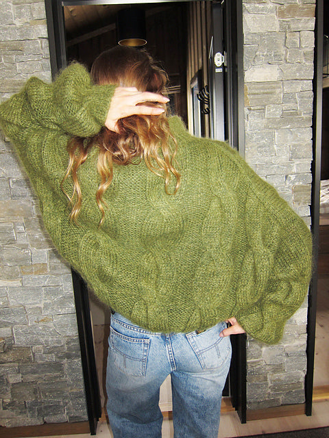 Kit de tricot - Sandok Cable Sweater par Tuva Sandok
