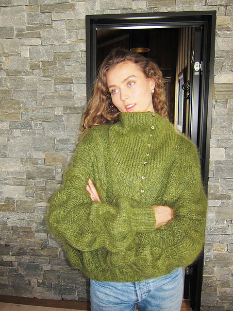 Kit de tricot - Sandok Cable Sweater par Tuva Sandok