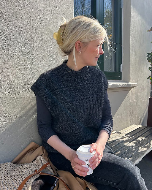 Kit de tricot - Ingrid Slipover par PetiteKnit