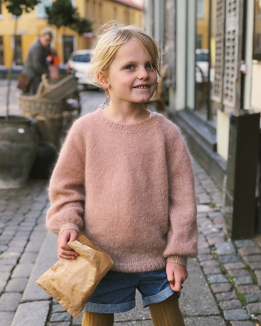 Kit de tricot - Novice Sweater Junior / Mohair Edition par PetiteKnit