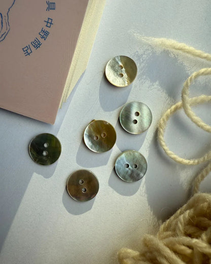 Mother of pearl buttons Ø15 mm - Petiteknit Boutons