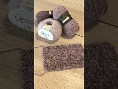 Kit de tricot KAL automne 2025 - Cardi V-Neck de Anne Ventzel