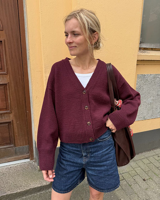 Kit de tricot - Scarlet Cardigan par PetiteKnit