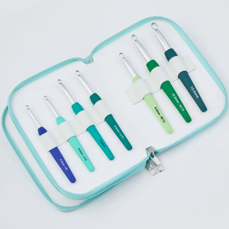 Waves 2.0 Grande Single Ended Crochet Hook Set - KnitPro
