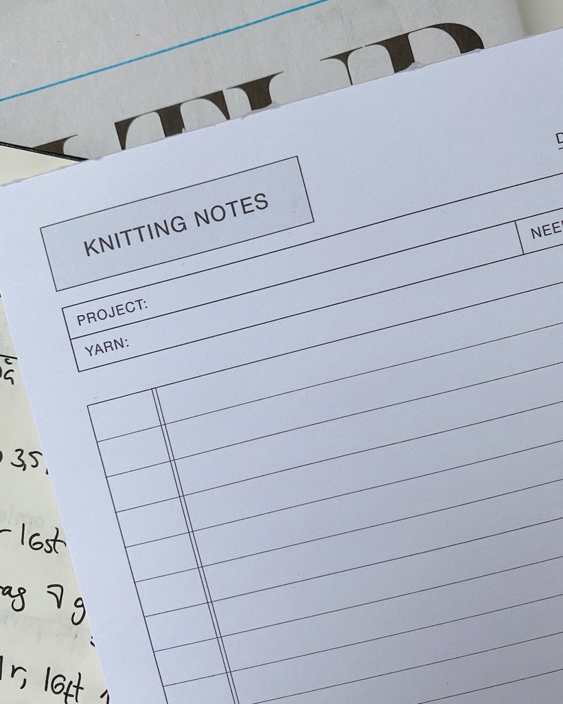 "Knitting Notes" - PetiteKnit